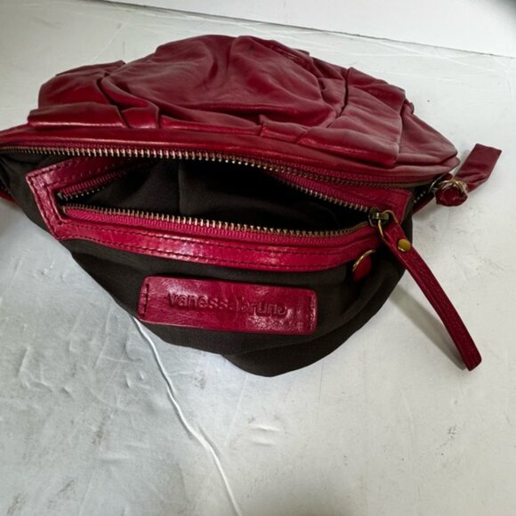 Vanessa Bruno NEW Leather Gathered Ruched Clutch Bag Wristlet Zip Closure Red - Picture 5 of 16
